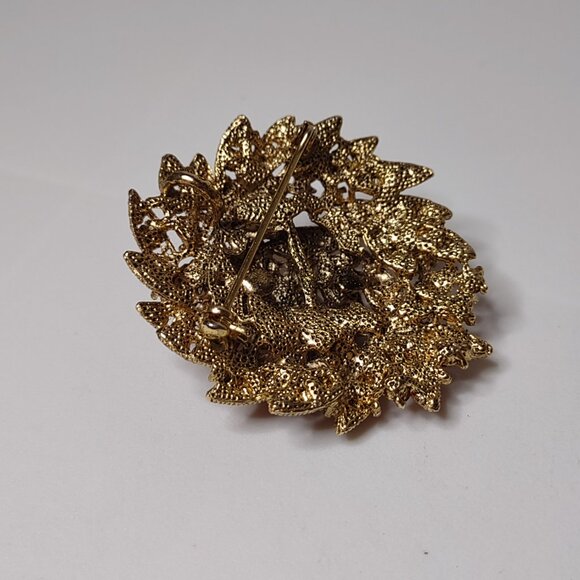 Very Pretty Red And Gold Tone Brooch - Picture 11 of 11